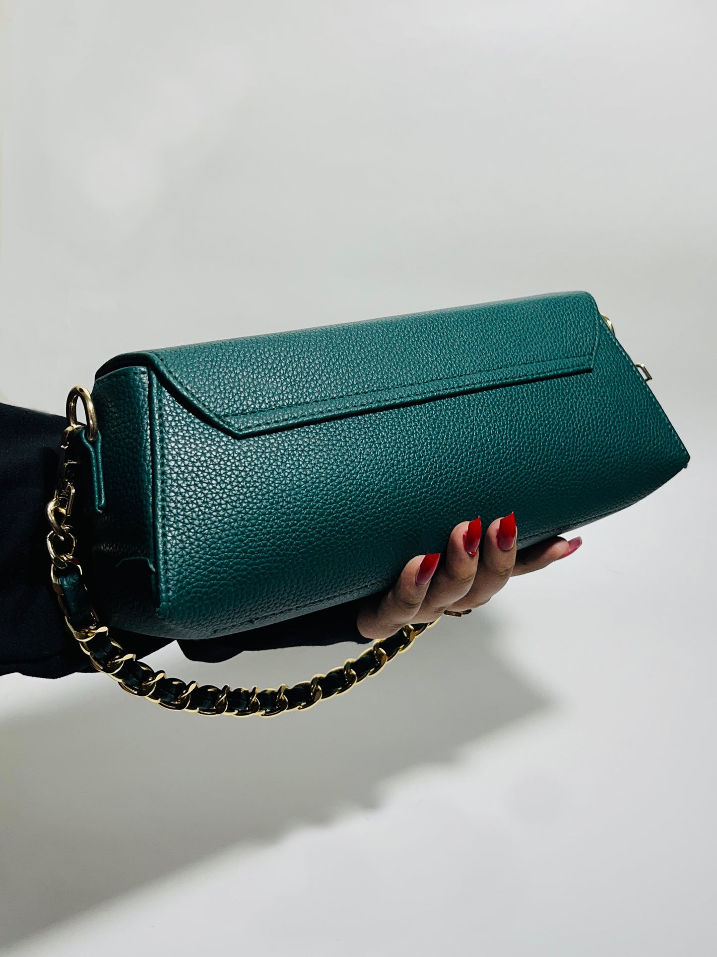 Camelia Baguette Bag