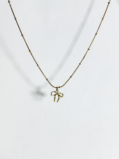 Bow Necklace