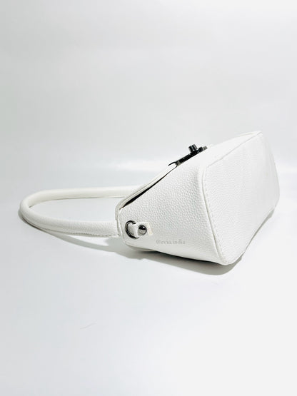 Isabellla Baguette Bag