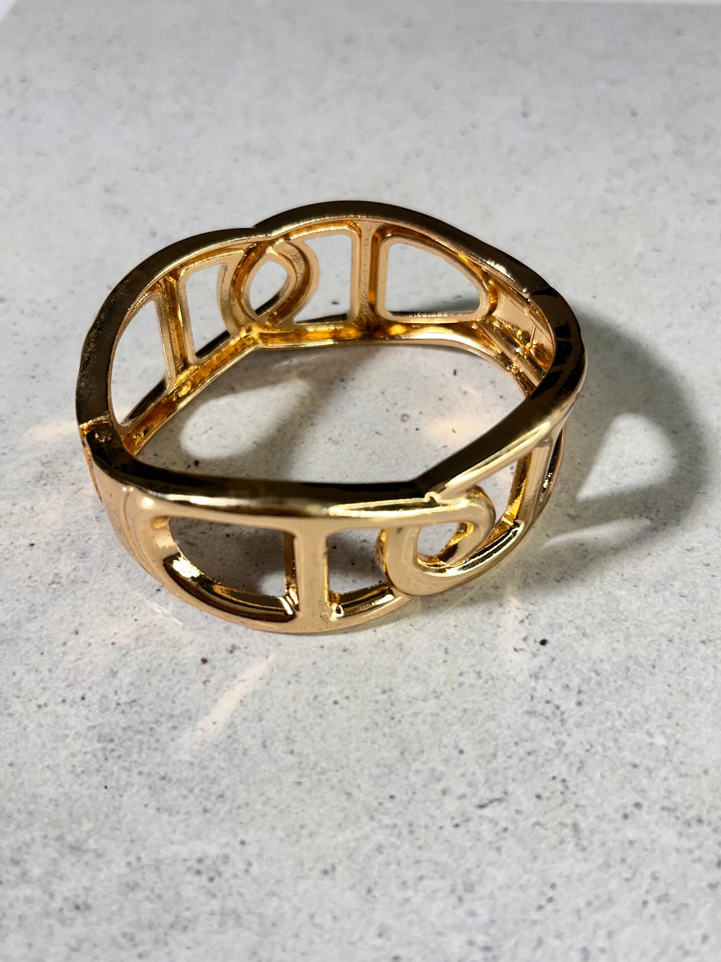 Eliana Cuff-Bracelet